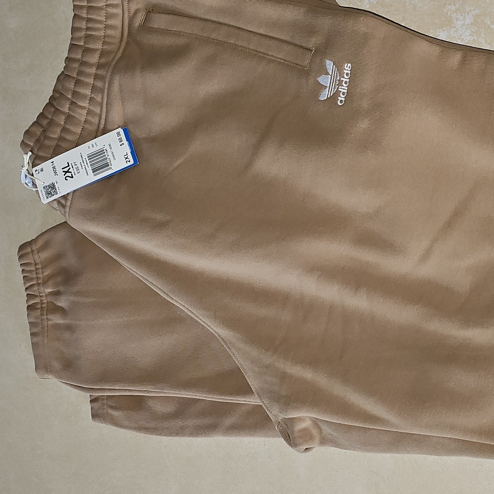 Adidas Men's Tan Joggers with Logo - Picture 2 of 2